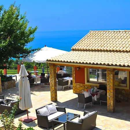 Apartment With Pool Adonis